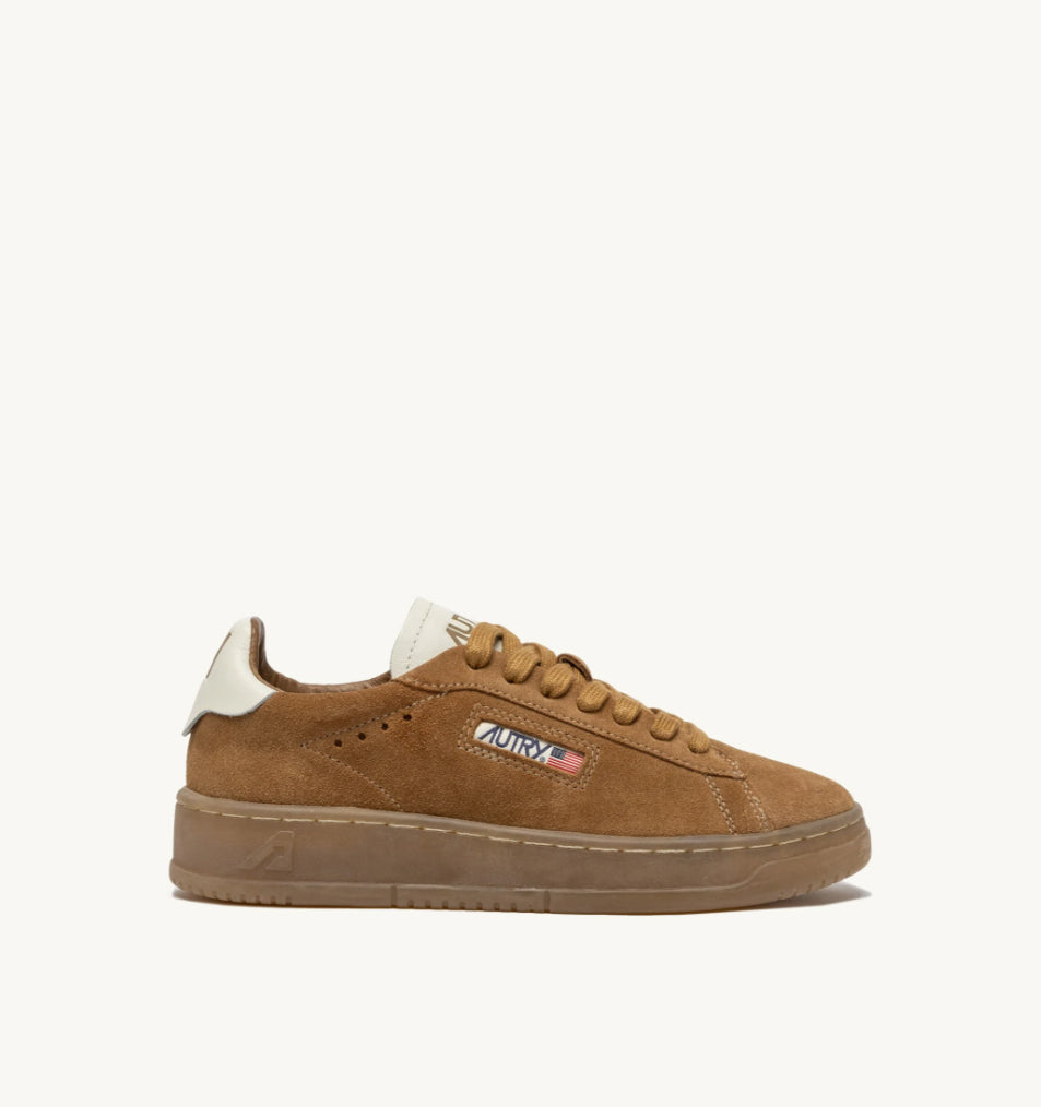 AUTRY Sneakers Dallas Low in Suede