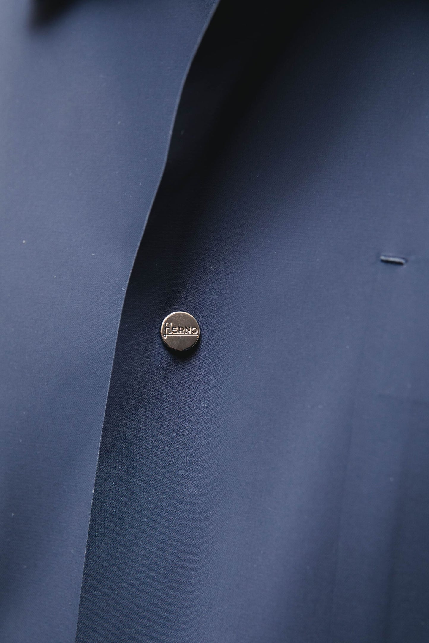 HERNO Schaket in Essence