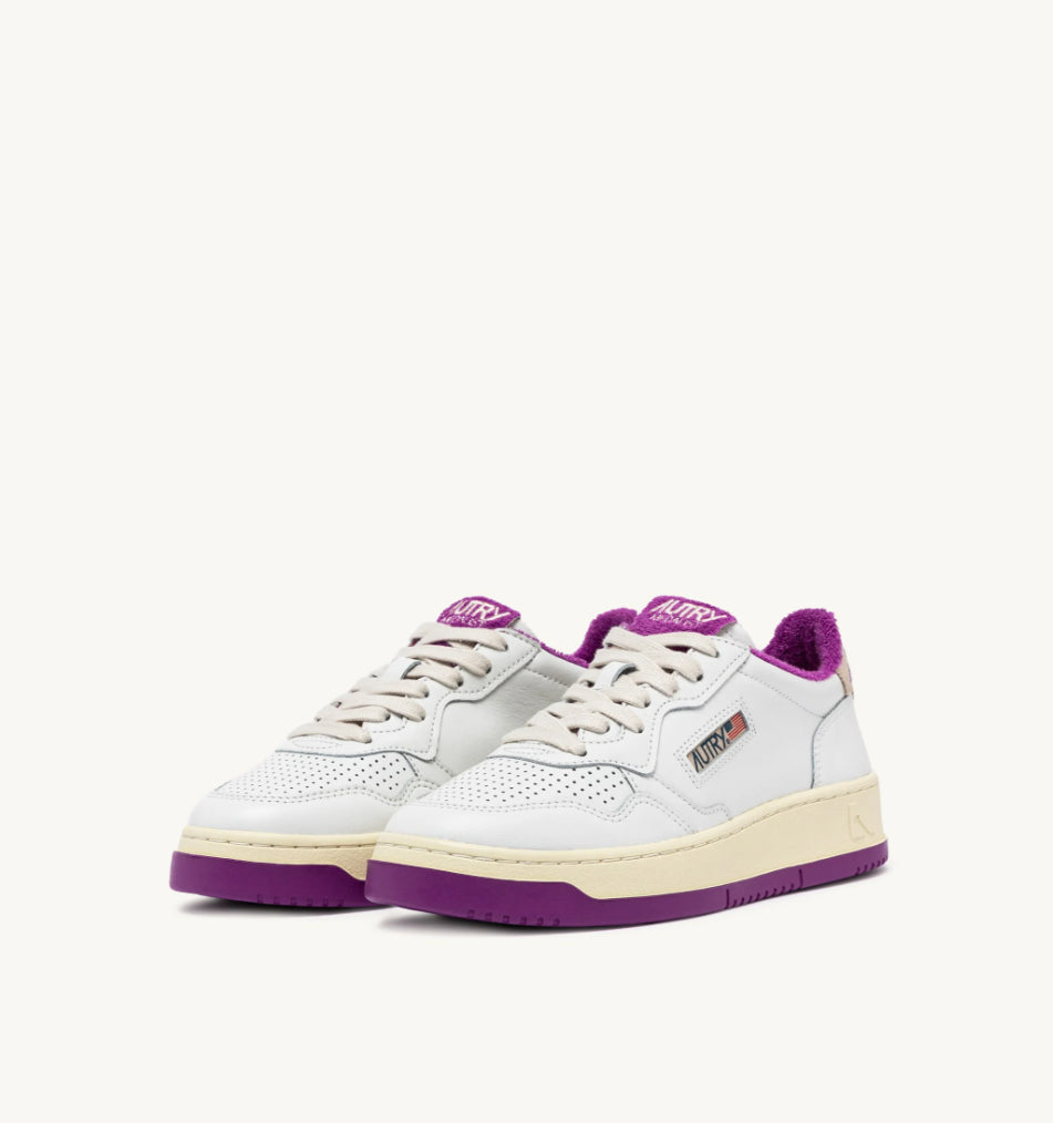 AUTRY Sneakers Medalist Low in Pelle