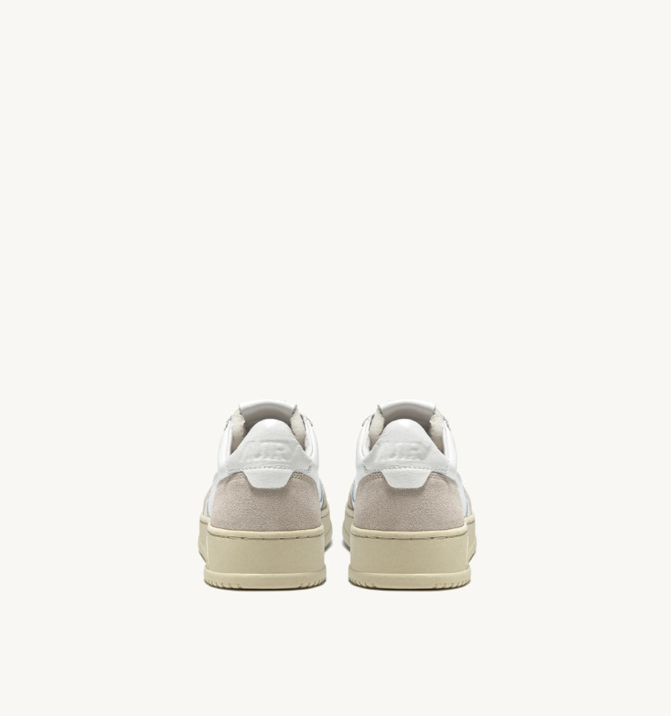 AUTRY Sneakers Medalist Low in Pelle