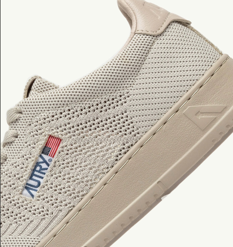 AUTRY Sneakers Medalist Easeknit Low in Maglia