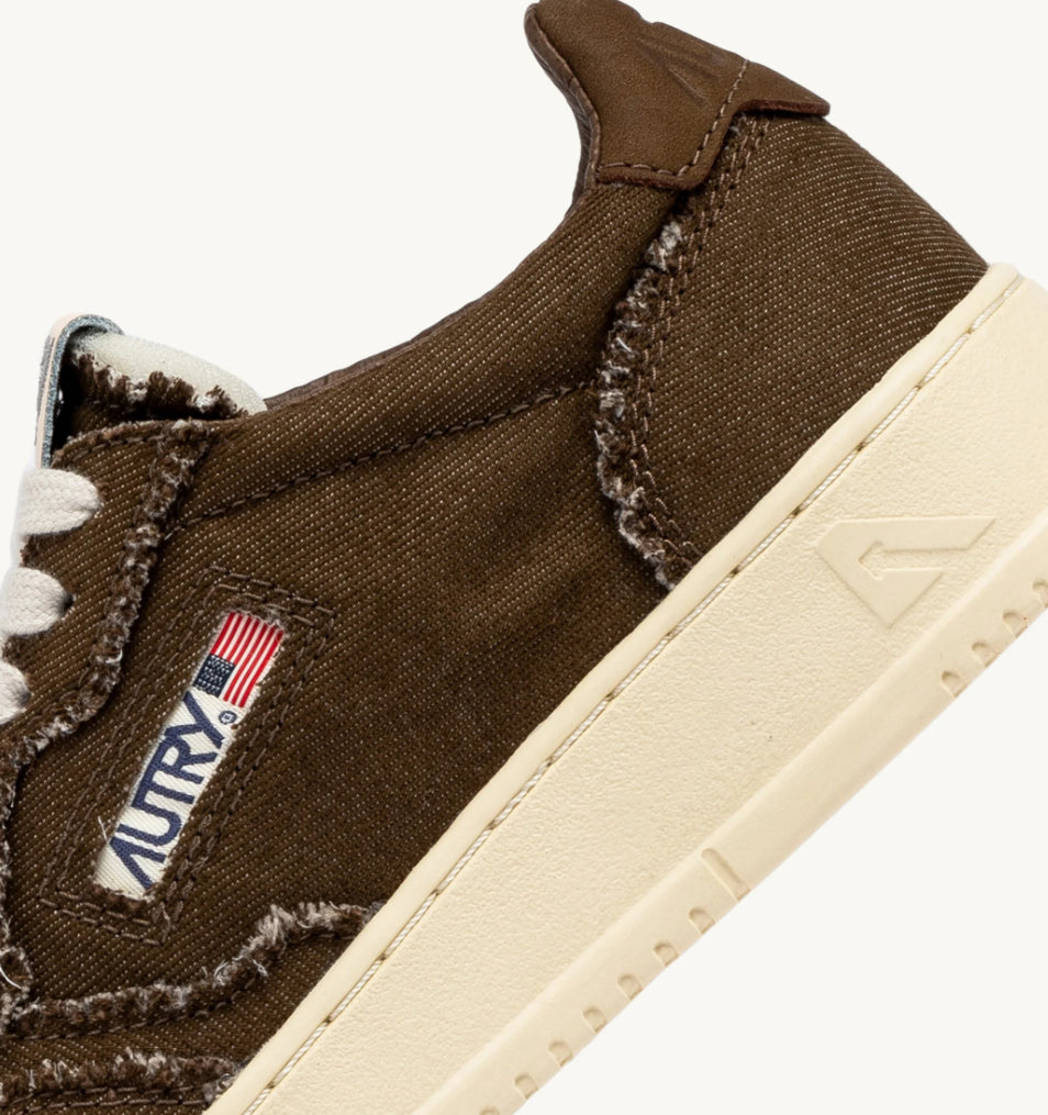 AUTRY Sneakers Medalist Low in Denim