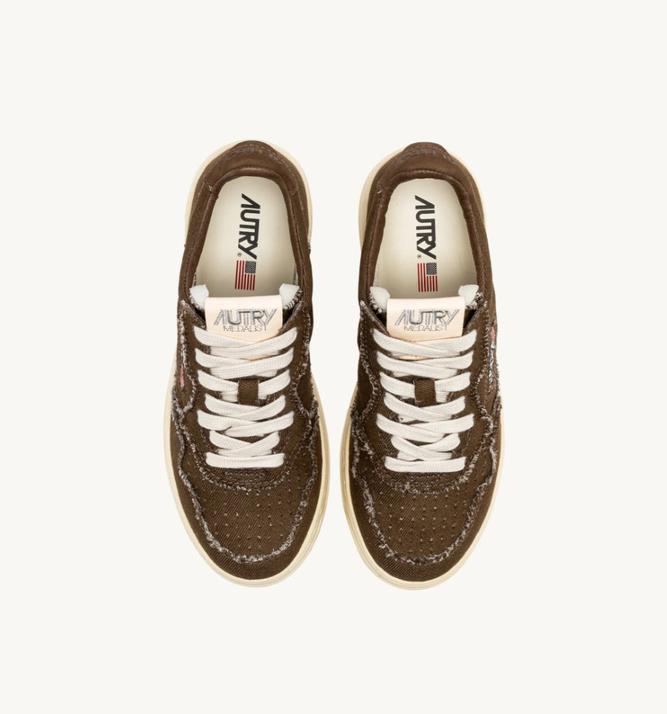 AUTRY Sneakers Medalist Low in Denim